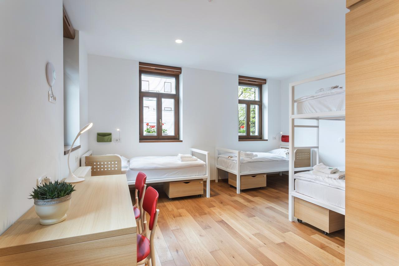 Hostel Bearlog Kocevje Εξωτερικό φωτογραφία
